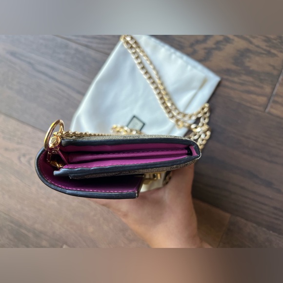 Gucci padlock wallet on a chain - Picture 11 of 12